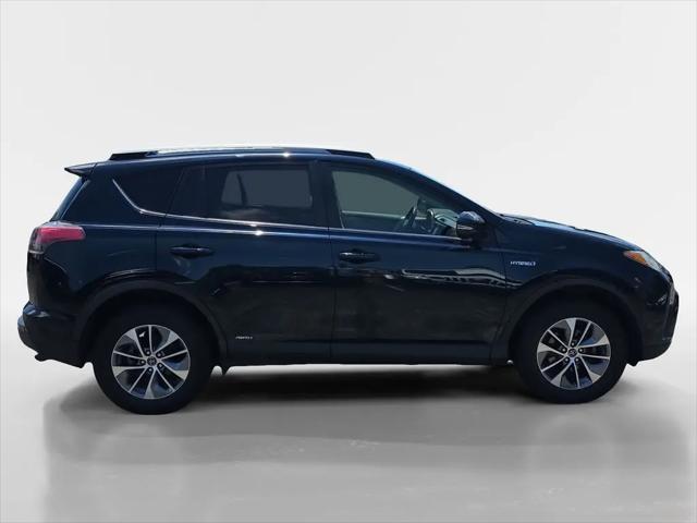 2018 Toyota RAV4 Hybrid XLE