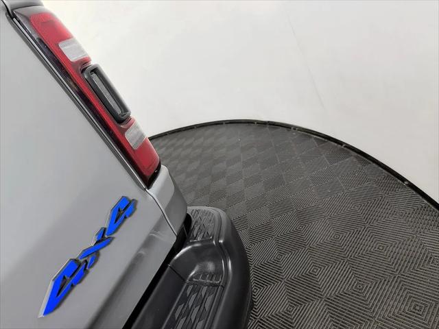 2020 Ram 1500 Big Horn Crew Cab 4x4 5'7" Box