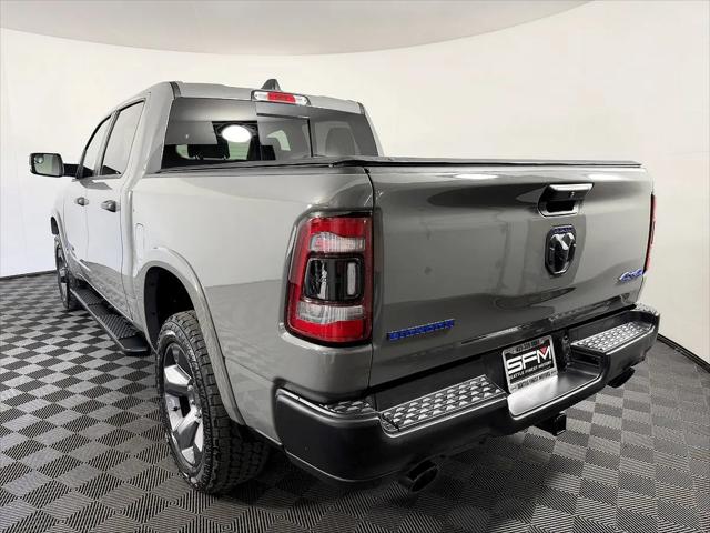 2020 Ram 1500 Big Horn Crew Cab 4x4 5'7" Box