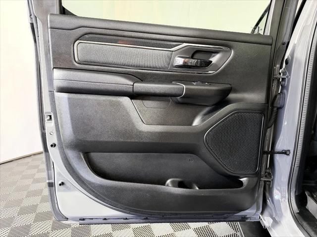 2020 Ram 1500 Big Horn Crew Cab 4x4 5'7" Box