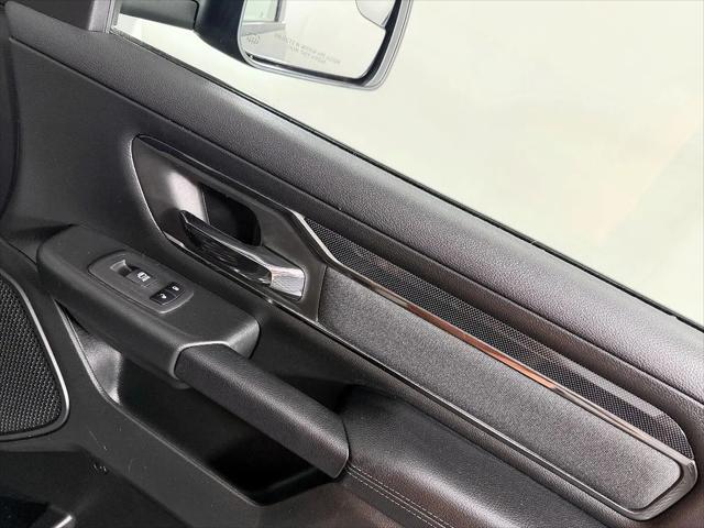 2020 Ram 1500 Big Horn Crew Cab 4x4 5'7" Box