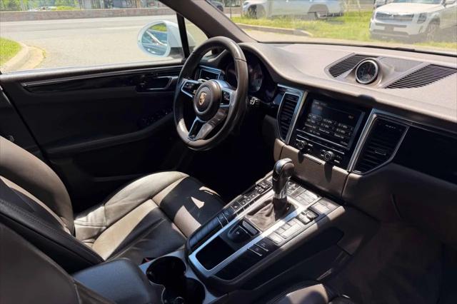 2016 Porsche Macan S