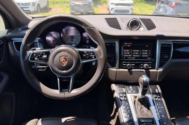 2016 Porsche Macan S