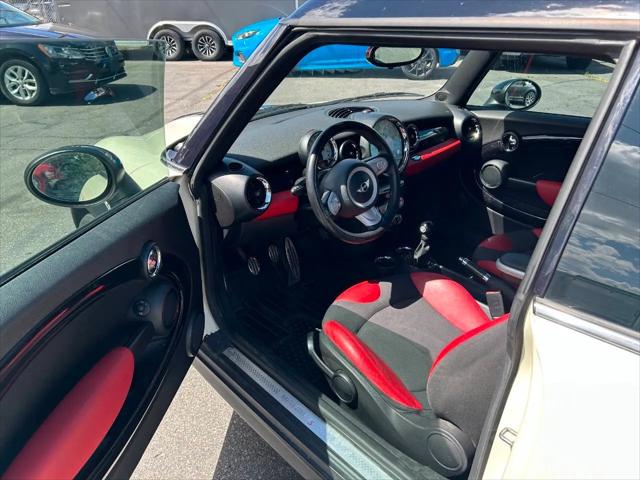 2009 MINI Cooper Clubman Cooper S