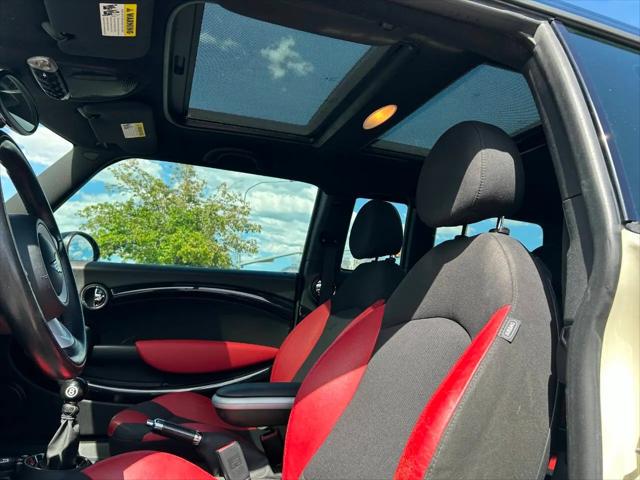 2009 MINI Cooper Clubman Cooper S