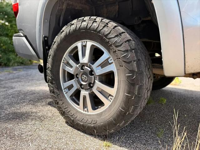 2018 Toyota Tundra Platinum 5.7L V8