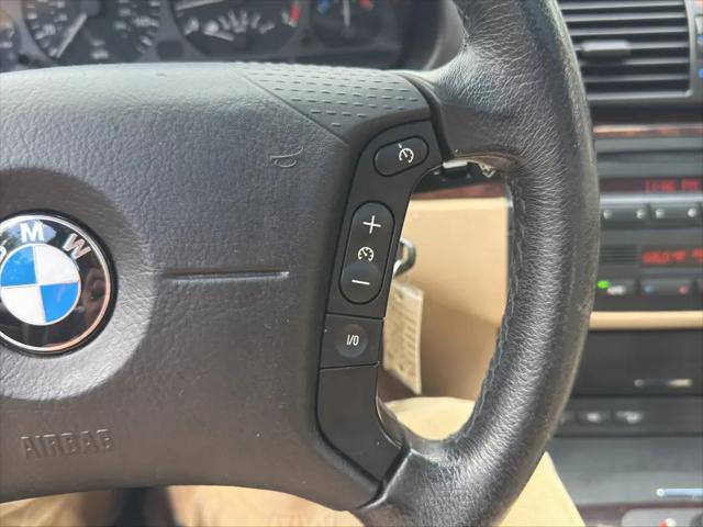 2003 BMW 325xi 325xi
