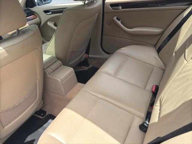 2003 BMW 325xi 325xi