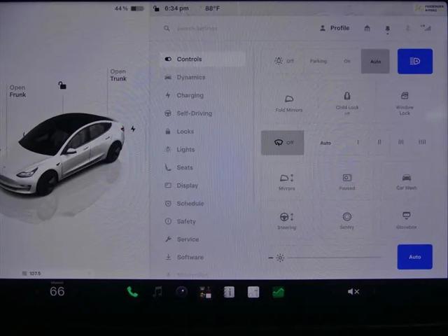 2022 Tesla Model 3 Rear-Wheel Drive