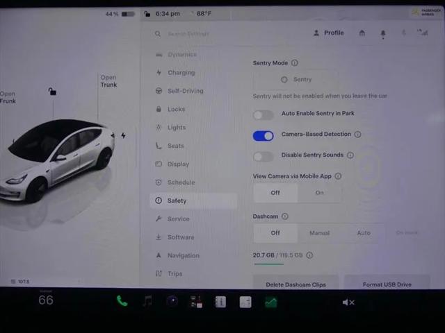 2022 Tesla Model 3 Rear-Wheel Drive