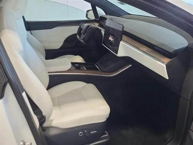 2022 Tesla Model X AWD