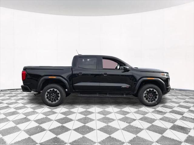 2026 GMC Canyon AT4, 4WD