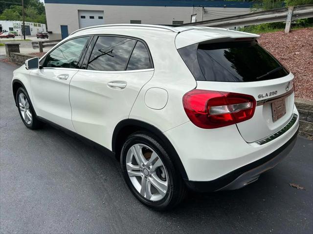 2017 Mercedes-Benz GLA-CLASS GLA 250 4MATIC