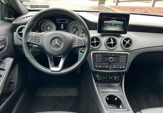 2017 Mercedes-Benz GLA-CLASS GLA 250 4MATIC