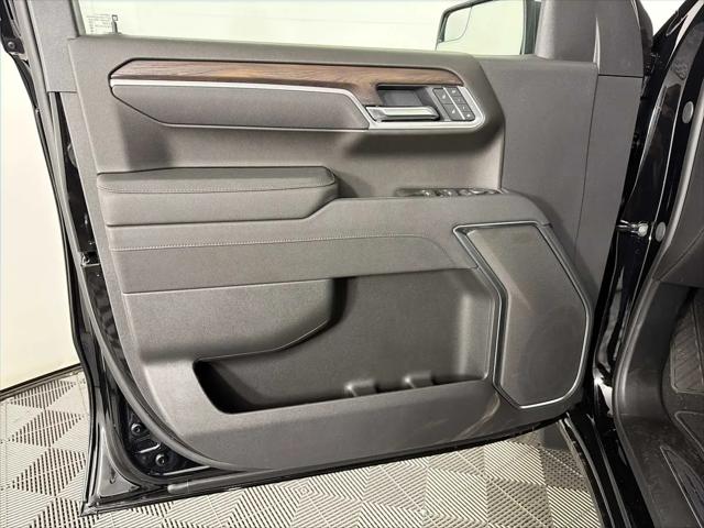 2026 GMC Sierra 1500 Crew Cab, Short Bed, SLT, 4WD