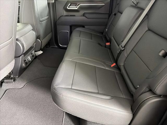 2026 GMC Sierra 1500 Crew Cab, Short Bed, SLT, 4WD