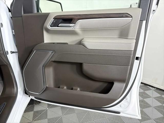 2026 GMC Sierra 1500 Crew Cab, Short Bed, SLT, 4WD