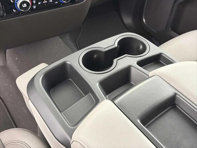 2026 GMC Sierra 1500 Crew Cab, Short Bed, SLT, 4WD