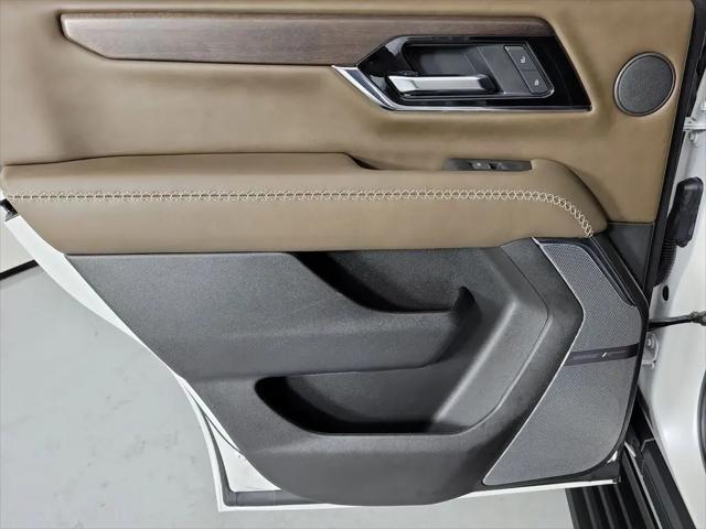 2025 GMC Yukon 4WD Denali Ultimate