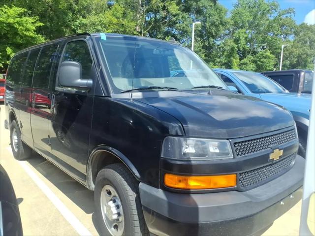 2020 Chevrolet Express Passenger RWD 2500 Regular Wheelbase LS for sale in Conroe, TX
