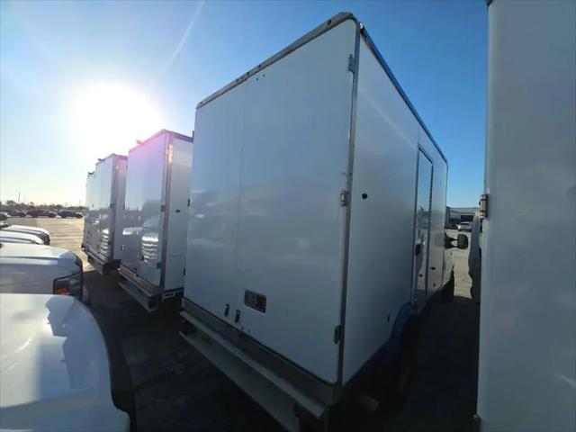 2023 Ford E-350 Cutaway Base