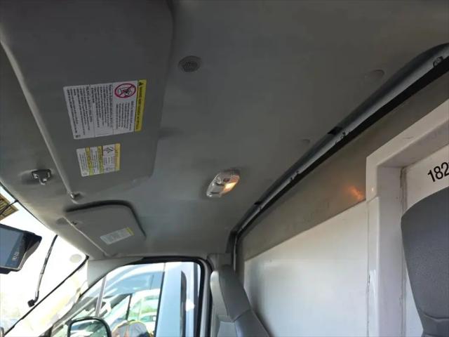 2023 Ford E-350 Cutaway Base