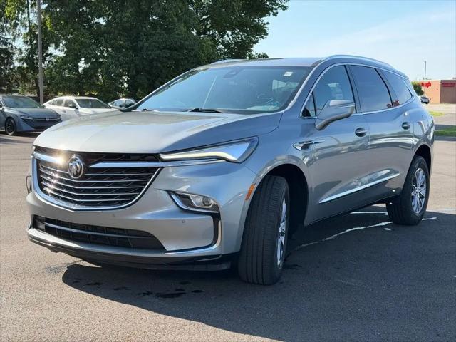 2023 Buick Enclave Essence AWD
