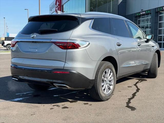 2023 Buick Enclave Essence AWD
