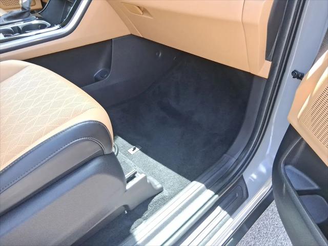 2024 Kia Carnival MPV EX