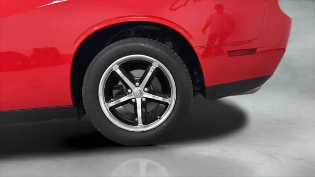 2010 Dodge Challenger SE
