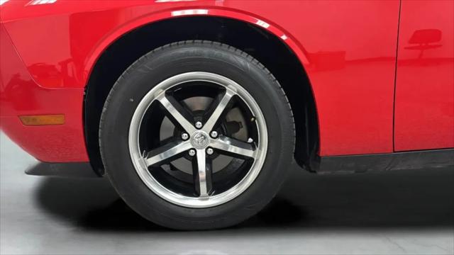 2010 Dodge Challenger SE
