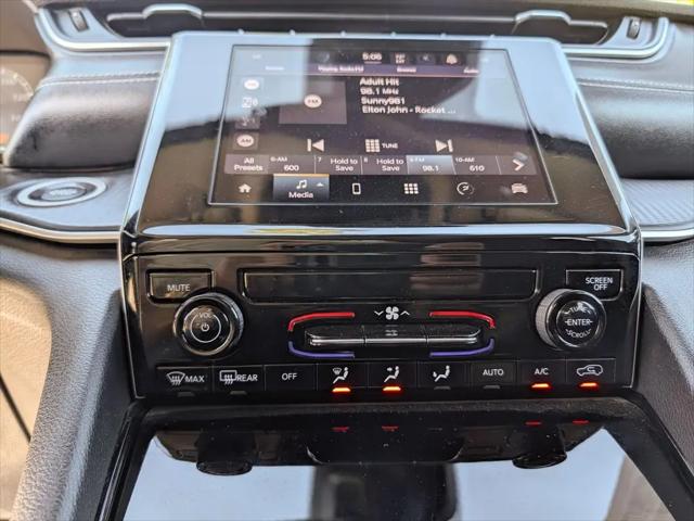 2023 Jeep Grand Cherokee L Laredo 4x4