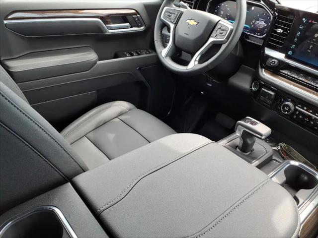2026 Chevrolet Silverado 1500 4WD Crew Cab Standard Bed LT