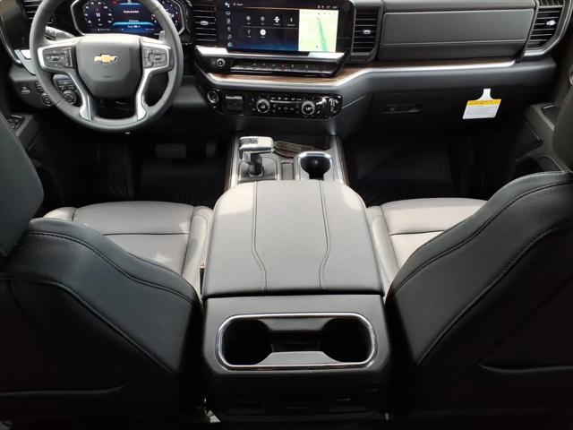 2026 Chevrolet Silverado 1500 4WD Crew Cab Standard Bed LT