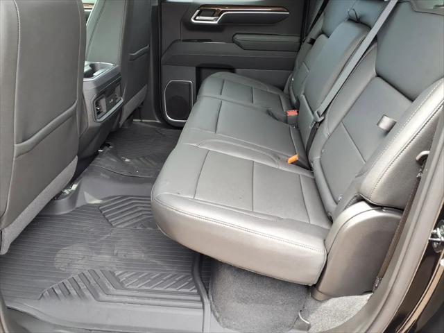 2026 Chevrolet Silverado 1500 4WD Crew Cab Standard Bed LT