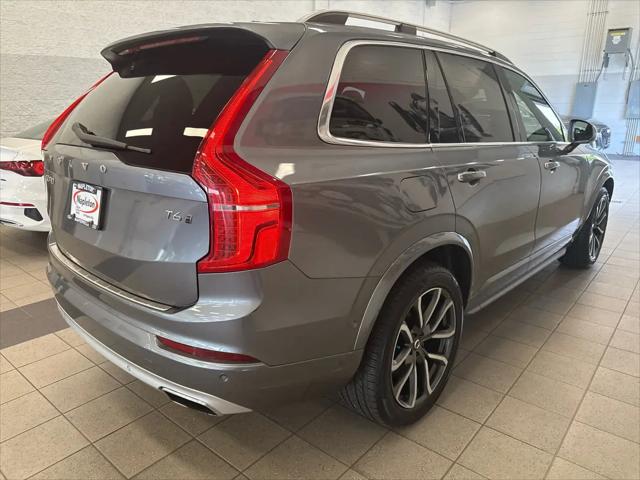 2016 Volvo XC90 T6 Momentum