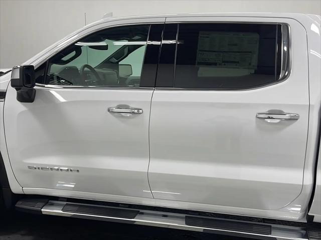 2026 GMC Sierra 1500 Crew Cab, Short Bed, SLT, 4WD