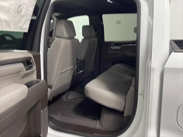 2026 GMC Sierra 1500 Crew Cab, Short Bed, SLT, 4WD