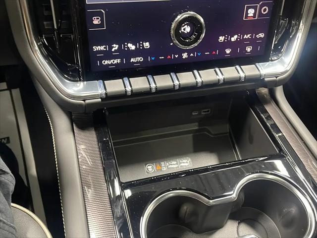 2026 GMC Yukon XL 4WD Elevation