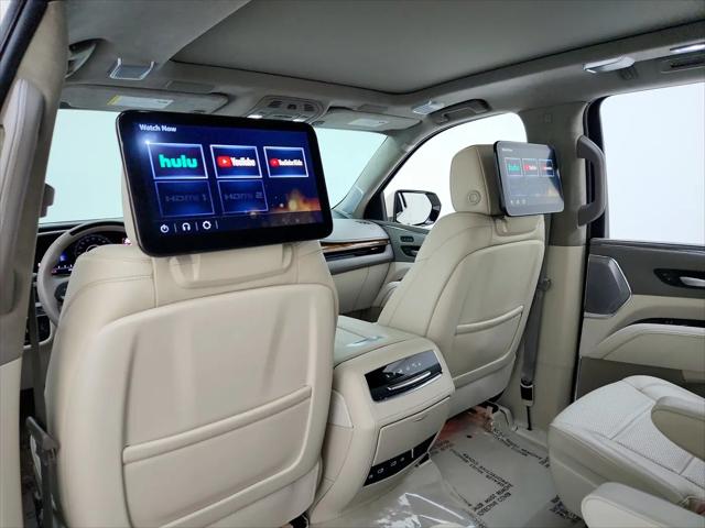 2024 Cadillac Escalade ESV 4WD Premium Luxury Platinum