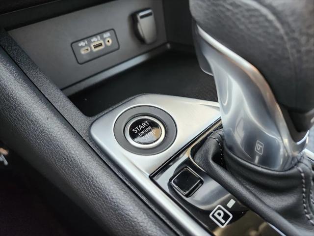 2022 Nissan Sentra SV Xtronic CVT