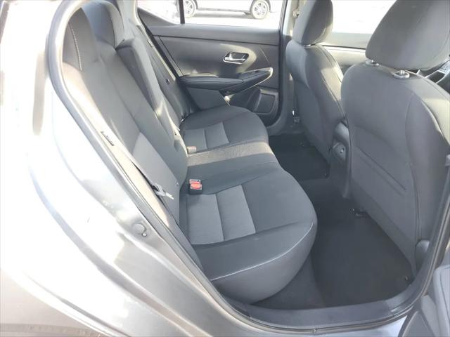 2022 Nissan Sentra SV Xtronic CVT