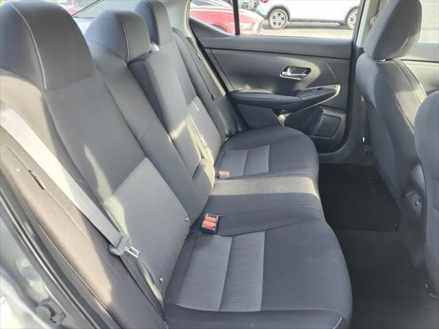 2022 Nissan Sentra SV Xtronic CVT