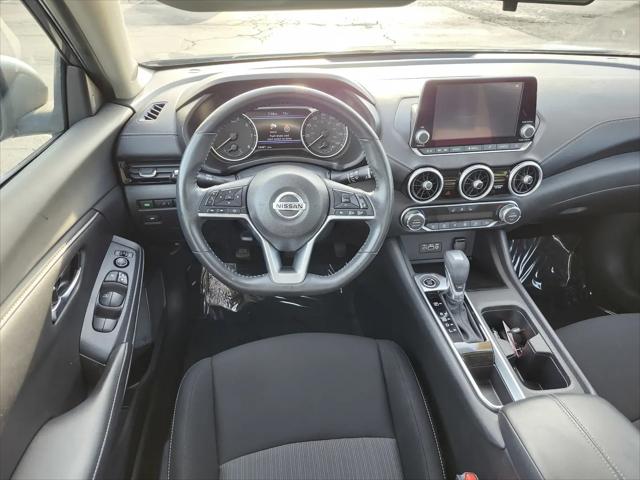 2022 Nissan Sentra SV Xtronic CVT