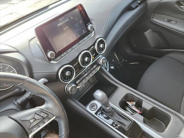 2022 Nissan Sentra SV Xtronic CVT