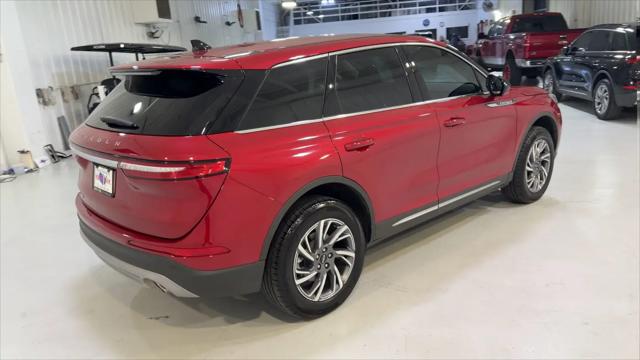 2025 Lincoln Corsair Premiere