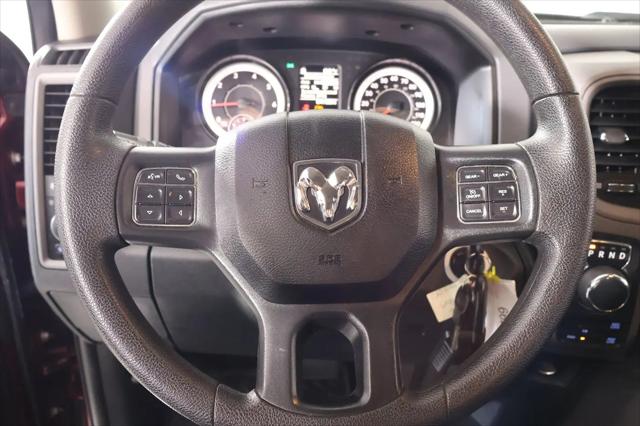 2017 Ram 1500 Express Crew Cab 4x4 5'7" Box