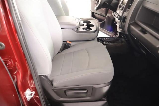 2017 Ram 1500 Express Crew Cab 4x4 5'7" Box
