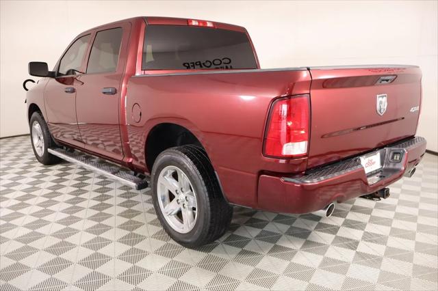 2017 Ram 1500 Express Crew Cab 4x4 5'7" Box