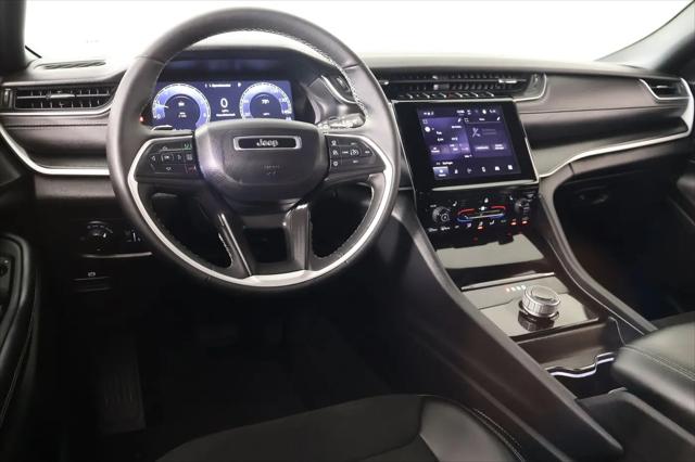 2024 Jeep Grand Cherokee L Altitude 4x2